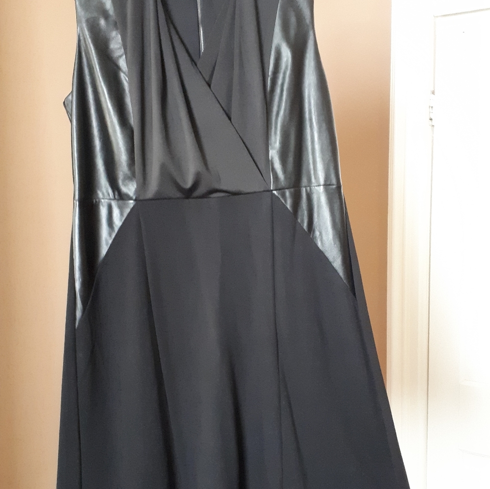 Kenneth Cole black dress